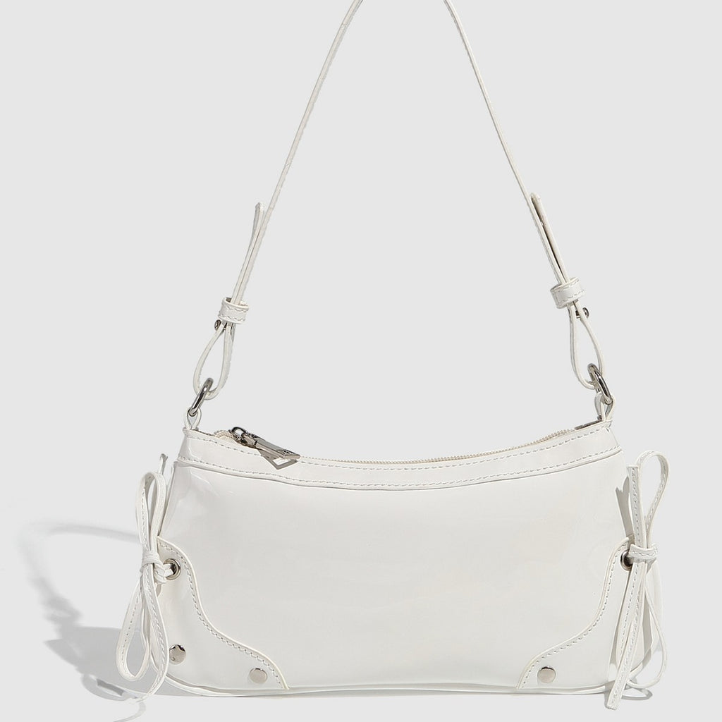 Bolso de hombro de color liso con doble lazo y diseño cuadrado pequeño.