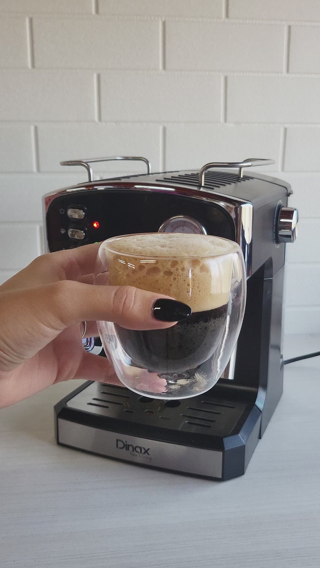 Cafetera Expresso 20bar 1200w Vaporizador Semi Automática