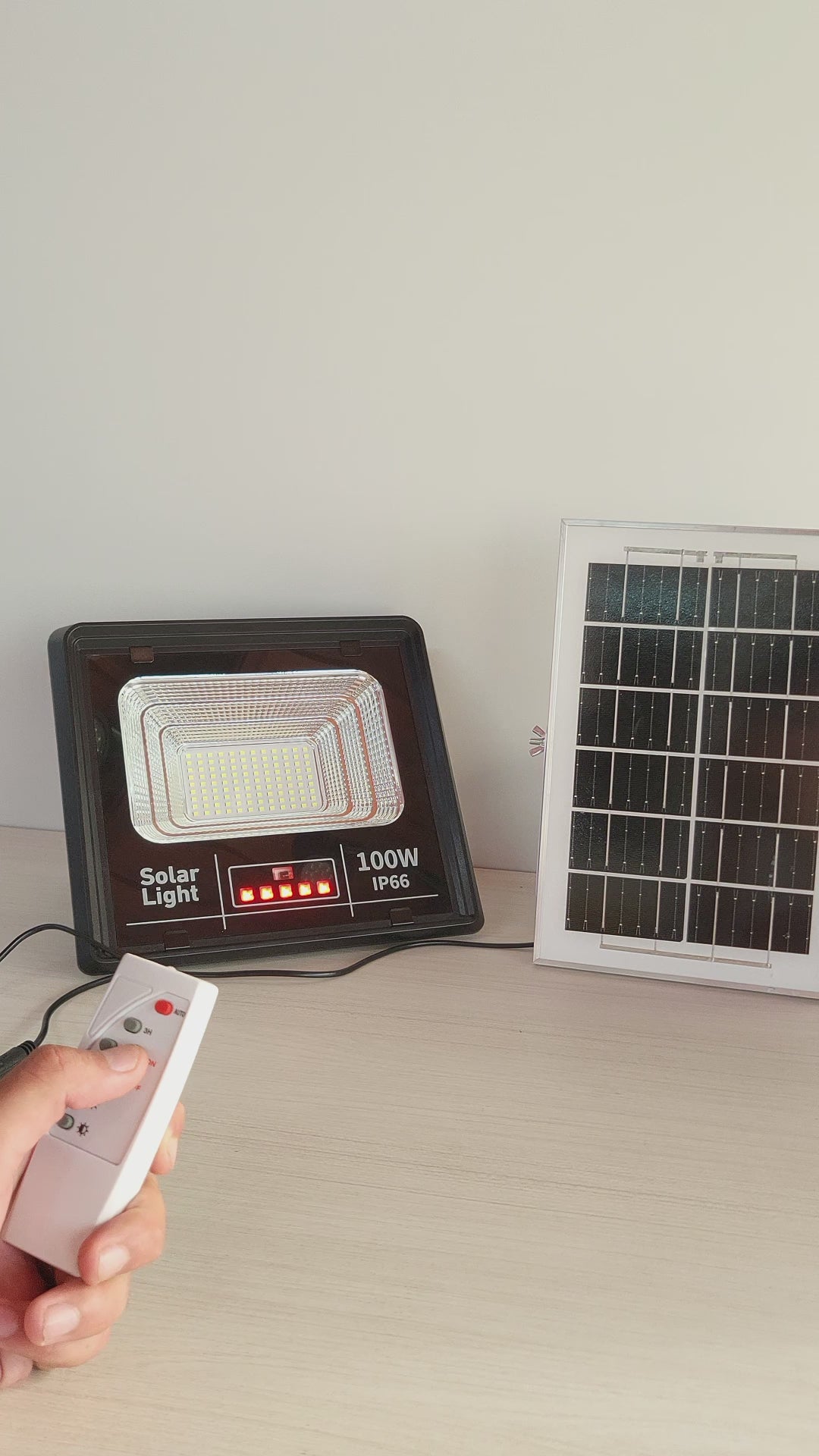 Reflector Led 200w Panel Solar Control Remoto Ip66 Exterior